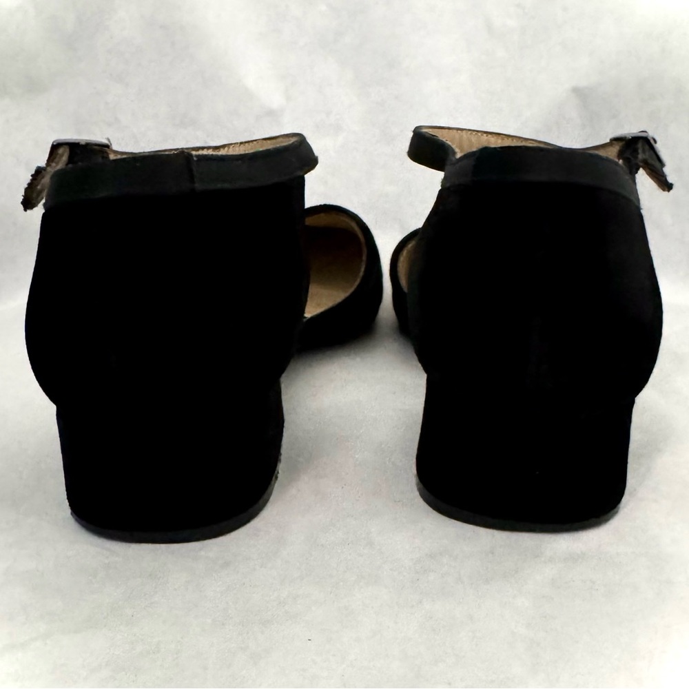 Enzo Angiolini Black Velvet Sandals - Picture 12 of 16